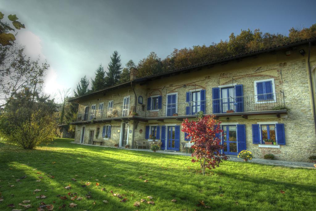 B&B Il Sole Delle Rive Sinio Bagian luar foto
